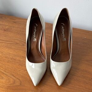 L'INTERVALLE Light Grey Patent Pointed-Toe Stilettos